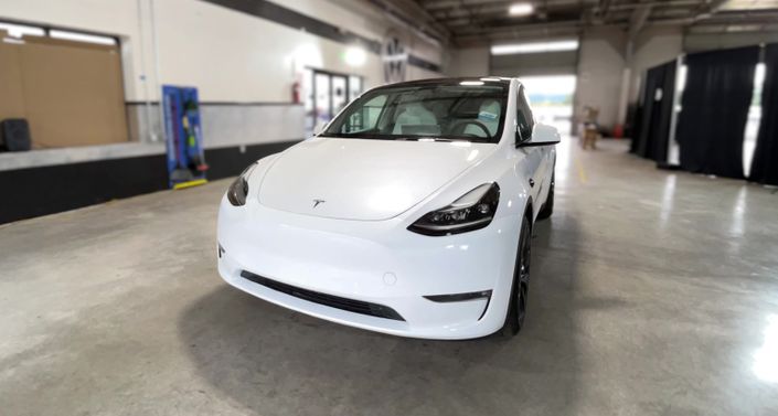 Thumbnail: 2023 Tesla Model Y - 1