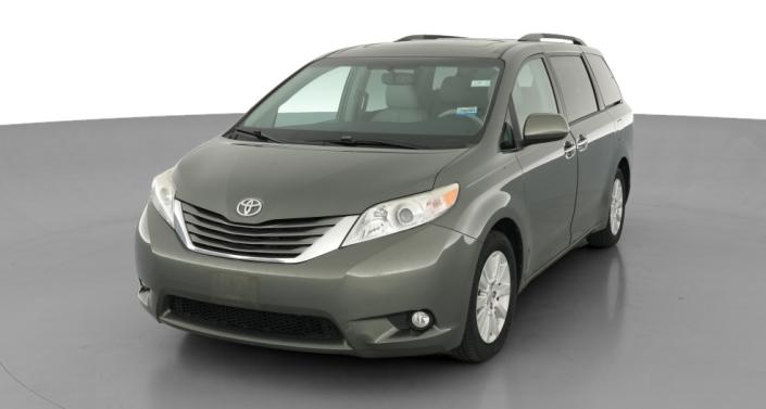 Thumbnail: 2014 Toyota Sienna - 1