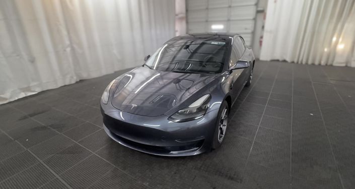 Thumbnail: 2022 Tesla Model 3 - 1