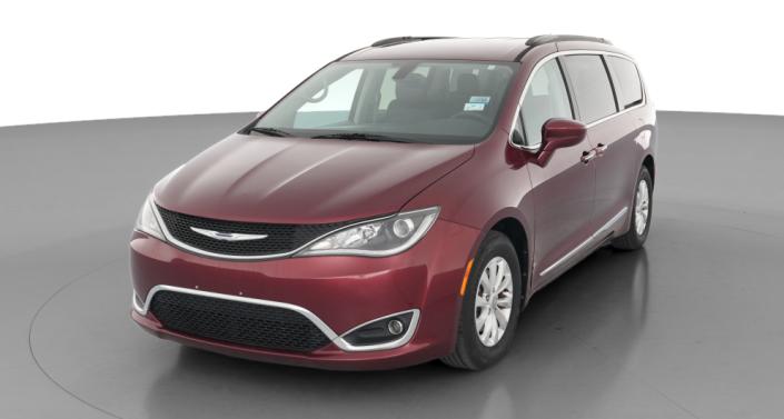 Thumbnail: 2017 Chrysler Pacifica - 1