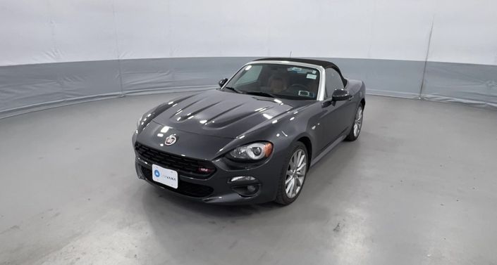 Thumbnail: 2017 Fiat 124 Spider - 1