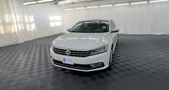 Thumbnail: 2016 Volkswagen Passat - 1