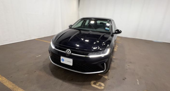 Thumbnail: 2025 Volkswagen Jetta - 1