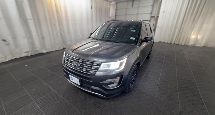 Thumbnail: 2016 Ford Explorer - 1