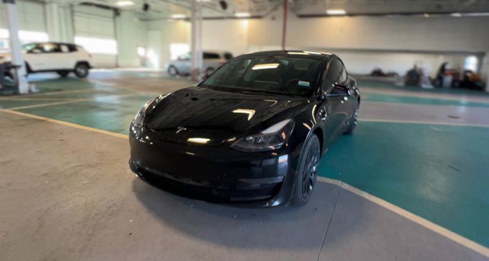 Thumbnail: 2023 Tesla Model 3 - 1