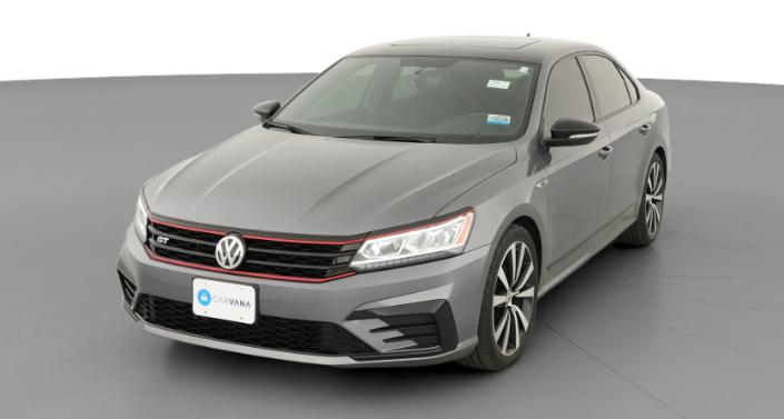 Thumbnail: 2018 Volkswagen Passat - 1