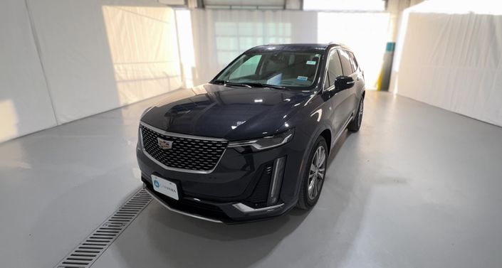 Thumbnail: 2021 Cadillac XT6 - 1