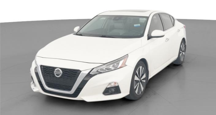 Thumbnail: 2019 Nissan Altima - 1