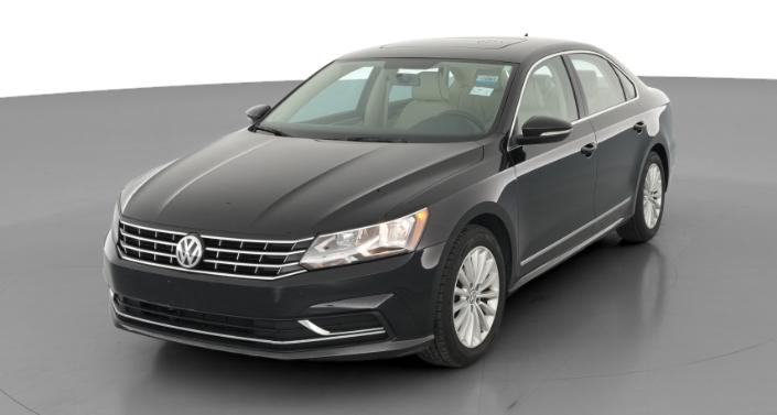 Thumbnail: 2017 Volkswagen Passat - 1