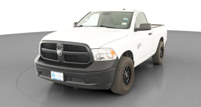 Thumbnail: 2019 RAM 1500 Classic - 1