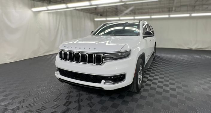 Thumbnail: 2023 Jeep Wagoneer - 1