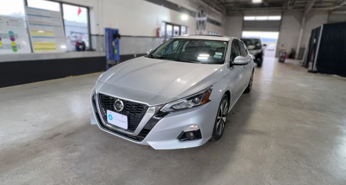 Thumbnail: 2020 Nissan Altima - 1
