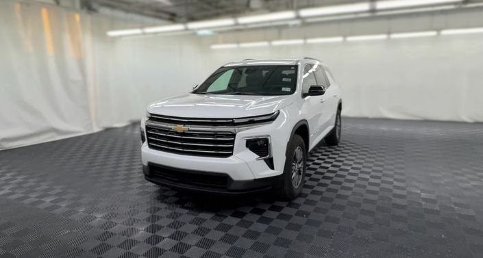 Thumbnail: 2025 Chevrolet Traverse - 1