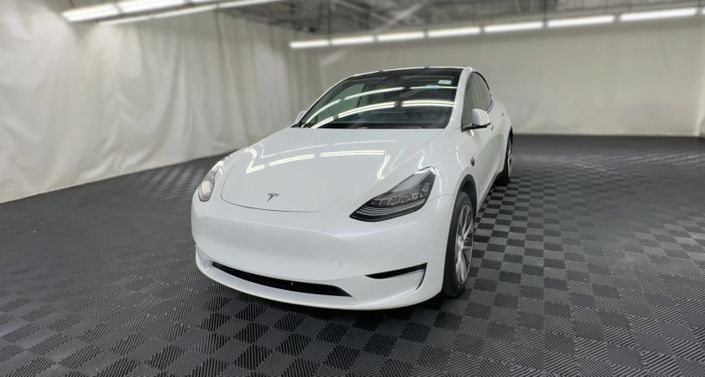 Thumbnail: 2021 Tesla Model Y - 1