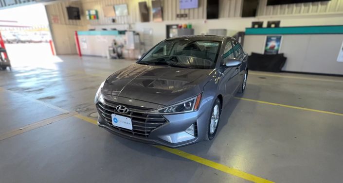 Thumbnail: 2019 Hyundai Elantra - 1