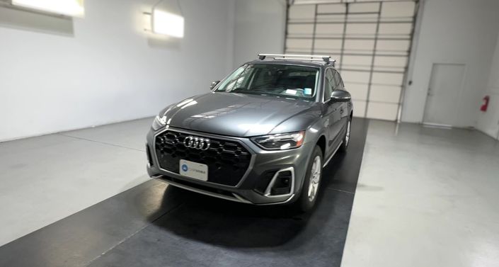 Thumbnail: 2022 Audi Q5 - 1