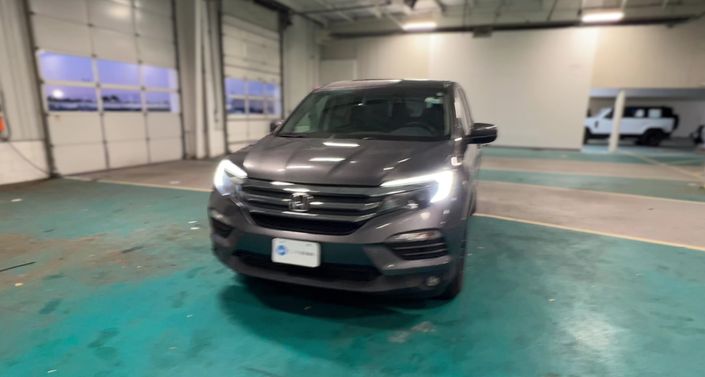 Thumbnail: 2016 Honda Pilot - 1