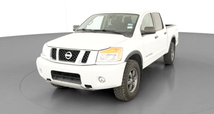 Thumbnail: 2015 Nissan Titan - 1