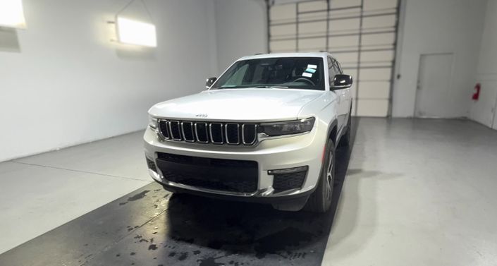 Thumbnail: 2024 Jeep Grand Cherokee L - 1