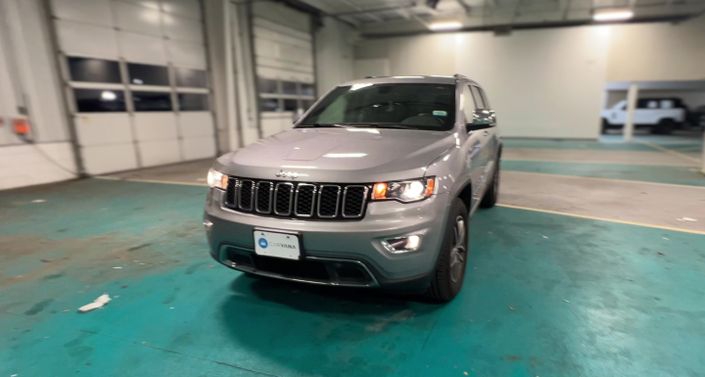 Thumbnail: 2018 Jeep Grand Cherokee - 1