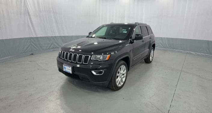 Thumbnail: 2017 Jeep Grand Cherokee - 1