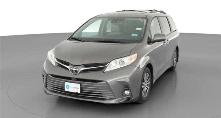 Thumbnail: 2019 Toyota Sienna - 1