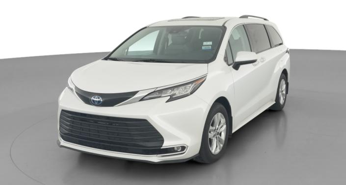 Thumbnail: 2023 Toyota Sienna - 1