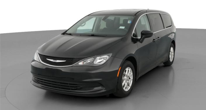 Thumbnail: 2017 Chrysler Pacifica - 1