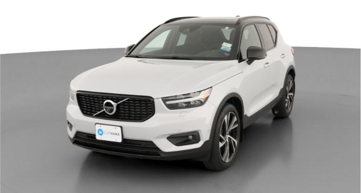Thumbnail: 2022 Volvo XC40 - 1