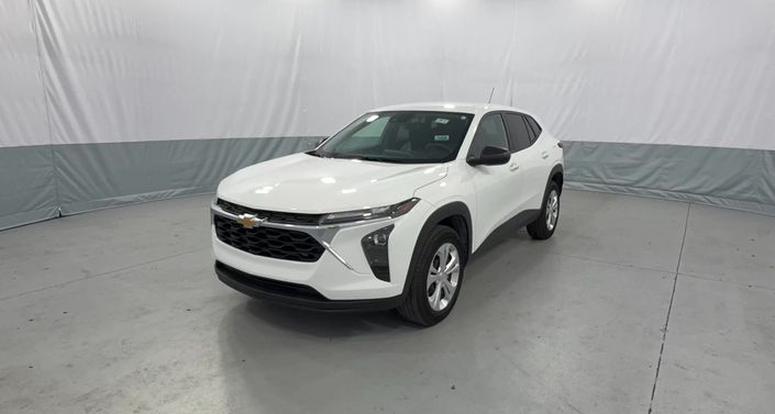 Thumbnail: 2025 Chevrolet Trax - 1