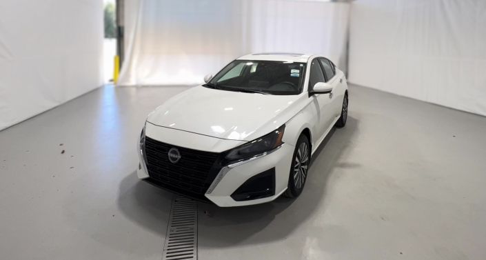 Thumbnail: 2024 Nissan Altima - 1