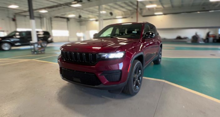 Thumbnail: 2023 Jeep Grand Cherokee - 1