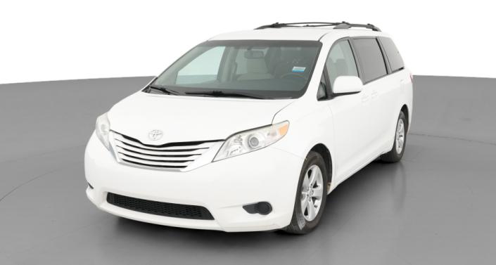 Thumbnail: 2015 Toyota Sienna - 1