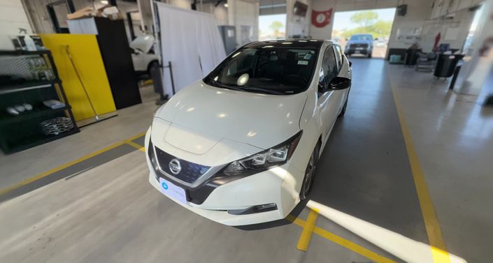Thumbnail: 2019 Nissan Leaf - 1