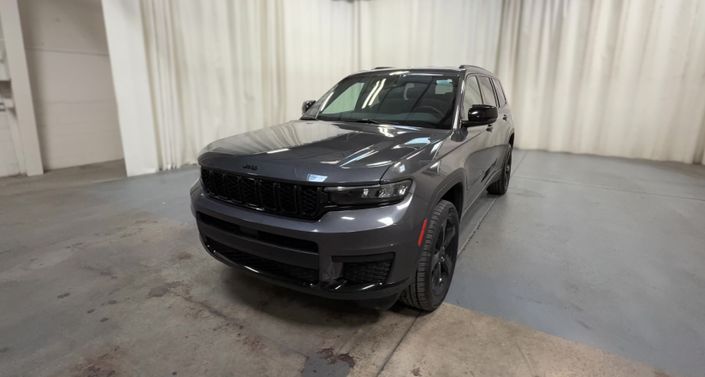 Thumbnail: 2023 Jeep Grand Cherokee L - 1