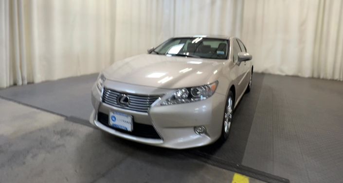 Thumbnail: 2014 Lexus ES - 1