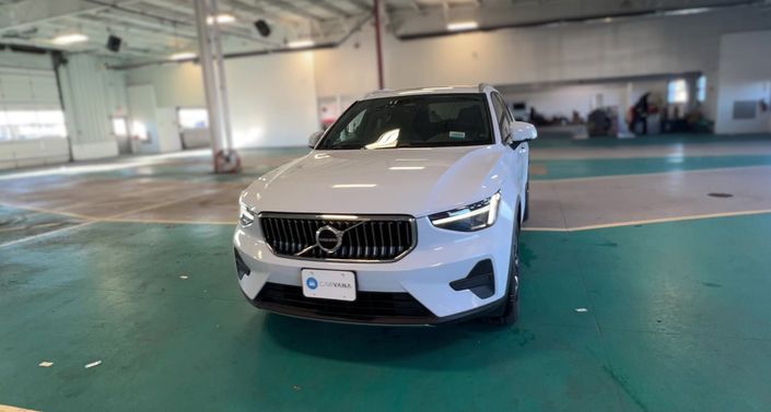 2024 Volvo XC40 B5 Core -
                  Manville, NJ