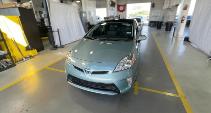 Thumbnail: 2015 Toyota Prius - 1