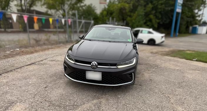 Thumbnail: 2025 Volkswagen Jetta - 1