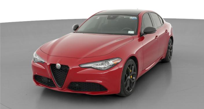 Thumbnail: 2020 Alfa Romeo Giulia - 1