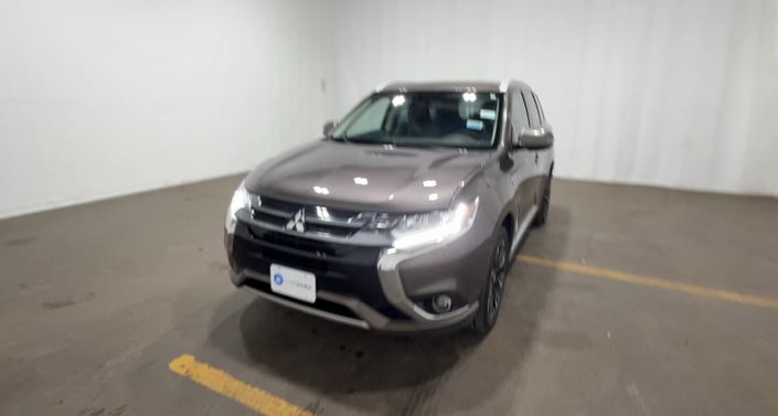 Thumbnail: 2018 Mitsubishi Outlander - 1