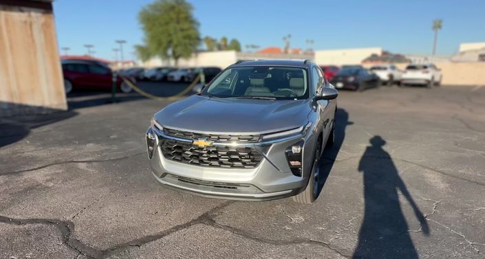 Thumbnail: 2025 Chevrolet Trax - 1