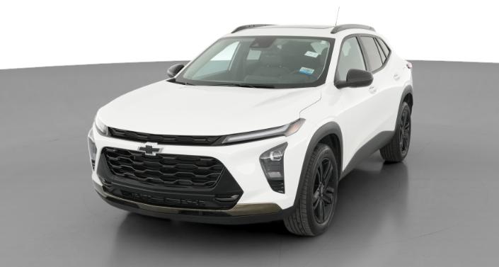 Thumbnail: 2024 Chevrolet Trax - 1