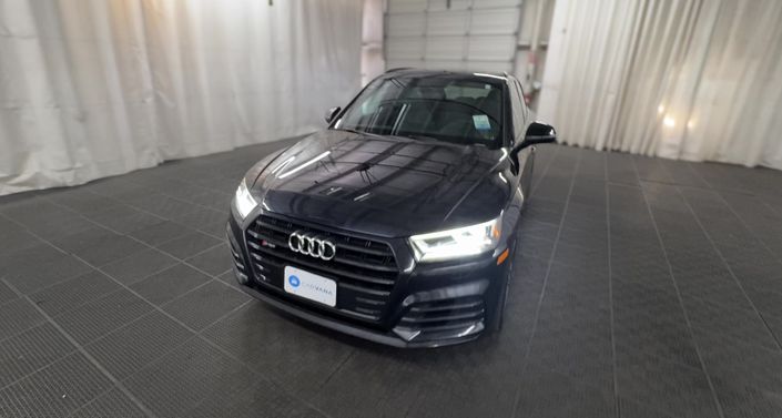 Thumbnail: 2019 Audi SQ5 - 1