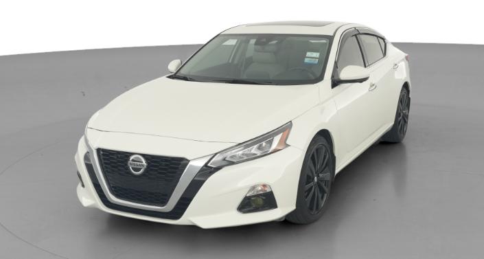 Thumbnail: 2020 Nissan Altima - 1