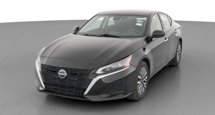 Thumbnail: 2023 Nissan Altima - 1