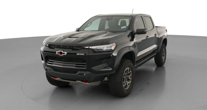 Thumbnail: 2023 Chevrolet Colorado - 1