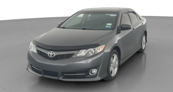 2014 Toyota Camry SE -
                  Lorain, OH