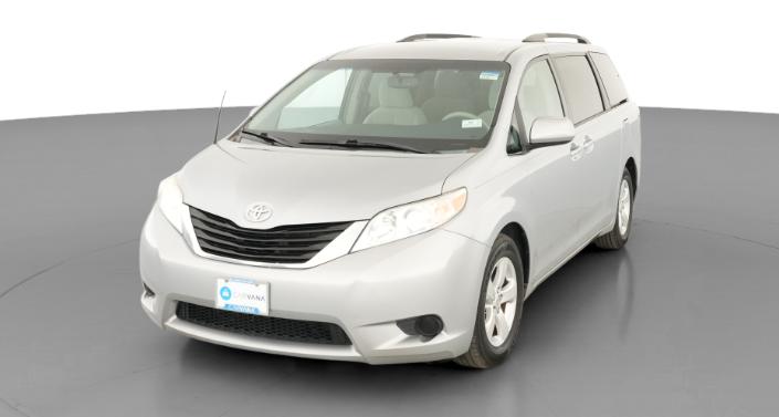 Thumbnail: 2014 Toyota Sienna - 1