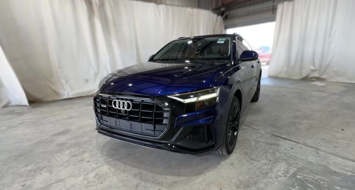 Thumbnail: 2020 Audi Q8 - 1